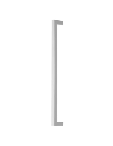 Tirador para mueble o armario realizado en zamak. Tiene una longitud total de 137 mm, una distancia entre centros de 128 mm y un