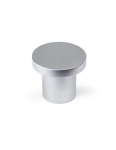 Pomo para mueble o armario realizado en zamak. Tiene una altura de 24 mm, un diámetro de 28 mm y una base de 18 mm.