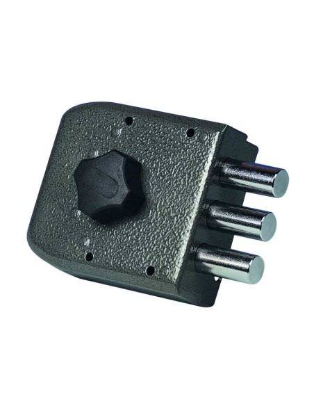 - Caja compacta. 
- Cilindro acorazado con protección antitaladro y antiganzúa.
- 170.000 combinaciones con pitones antitaladro 